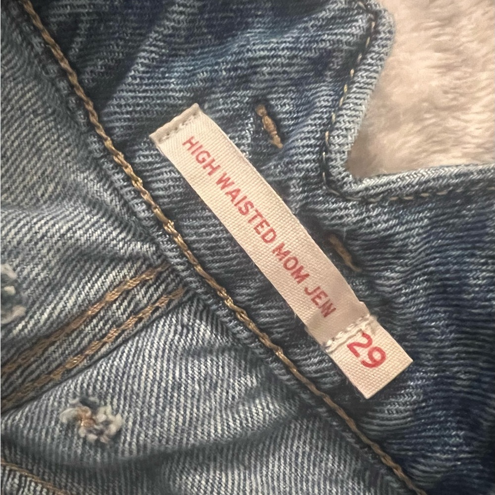 Levi High waisted mom jeans - Picture 6 of 7